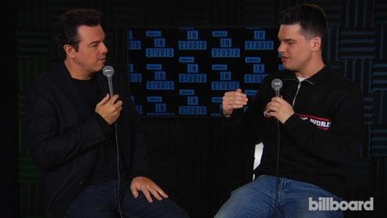 Seth MacFarlane talks about the interesting recording process for his Grammy nominated album "In Full Swing" | In Studio