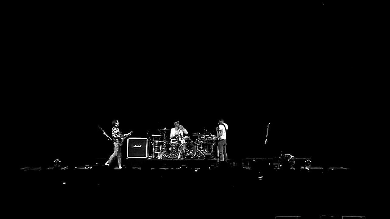 Muse - Interlude + Hysteria, Yokohama Arena, Yokohama, Japan  11/14/2017