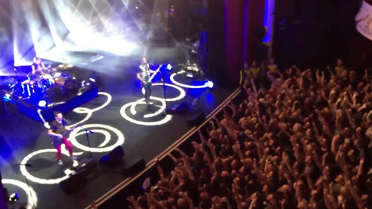 Muse - Interlude + Hysteria, Shepherds Bush Empire, By Request Show, London, UK  8/19/2017