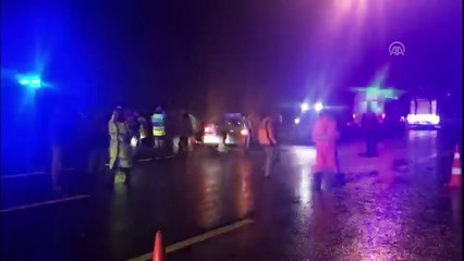 Germencik'te otomobil kamyona çarptı: 3 ölü, 1 yaralı - AYDIN