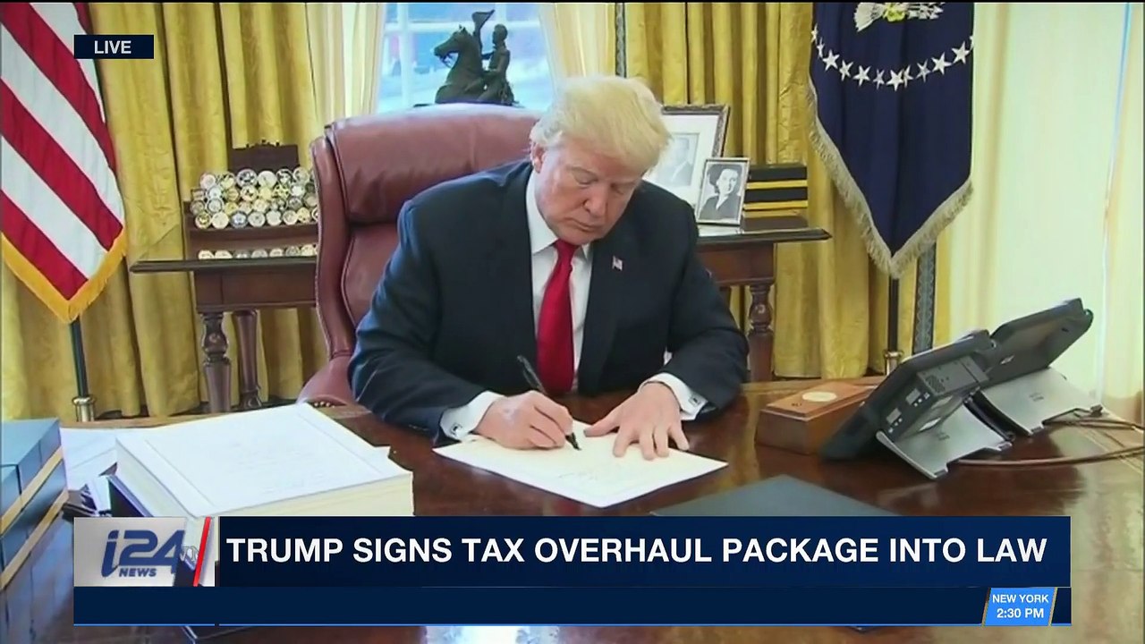 THE RUNDOWN | Trump signed landmark tax reform bill | Friday, December 22nd 2017