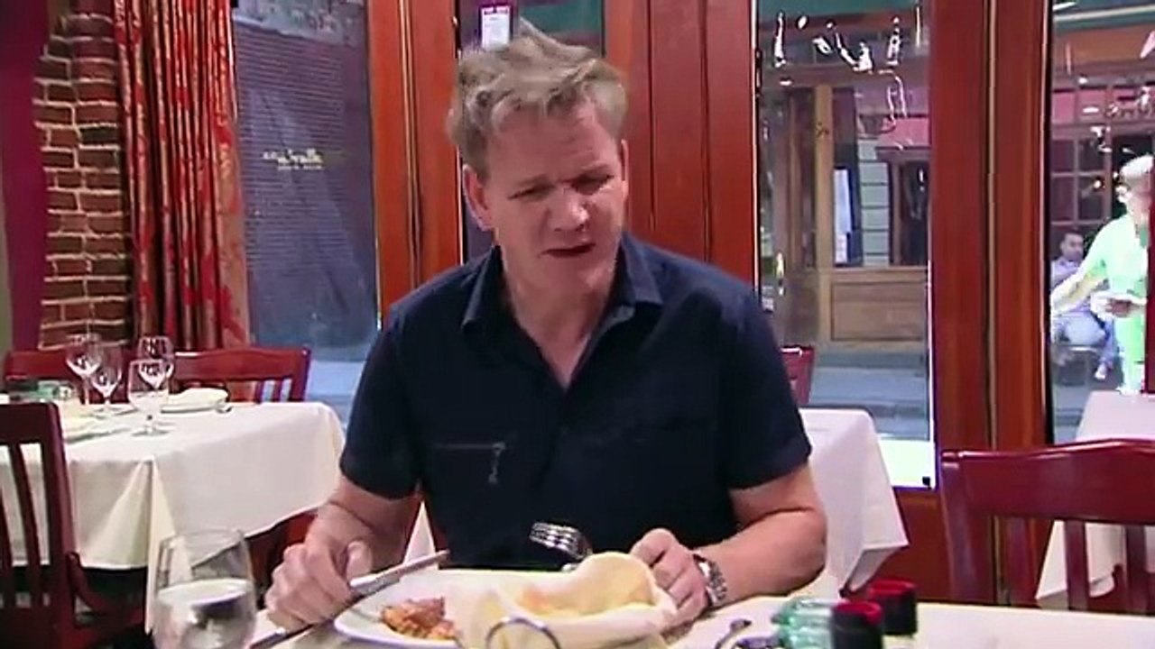Kitchen Nightmares US S06E01 - La Galleria 33 Part 1/2