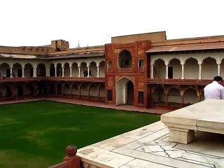 Agra Fort | Best Monuments in India