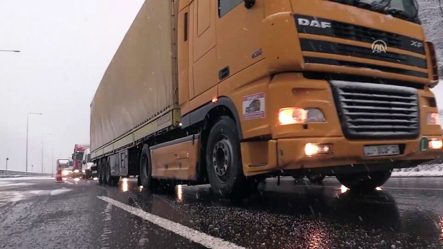 Bolu Dağı'nda yoğun kar yağışı etkisini sürdürüyor - BOLU/DÜZCE