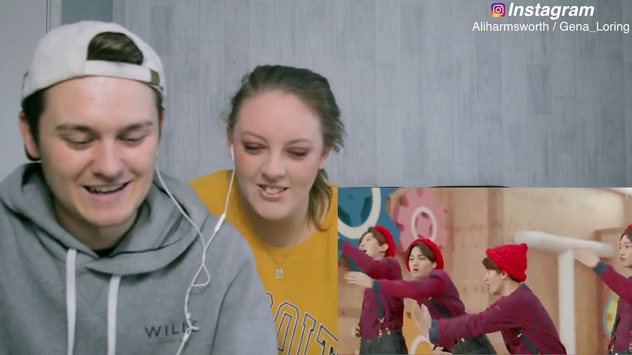 BF & GF REACT TO EXO - PETER PAN - LIVE (WITH VCR) EXO REACTION-xbBz0ZdxIaA