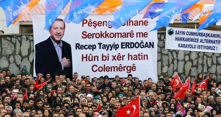 Hakkari, Erdoğan'ı Kürtçe Pankartlarla Karşıladı