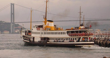 Vapurda Manzarayı İzleyen Yaşlı Kadın, Ayağı Kayınca Denize Düştü