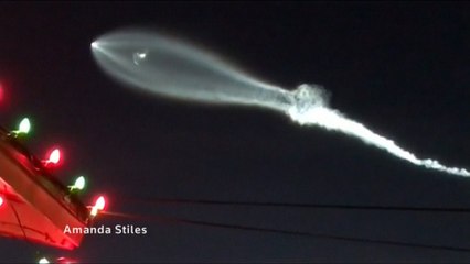 SpaceX rocket with glowing light mistaken for UFO