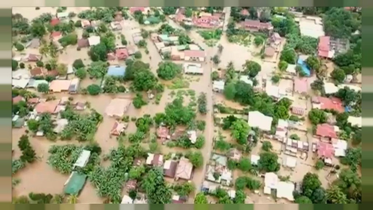 Philippines: More than 130 dead after tropical storm Tembin hits Mindanao