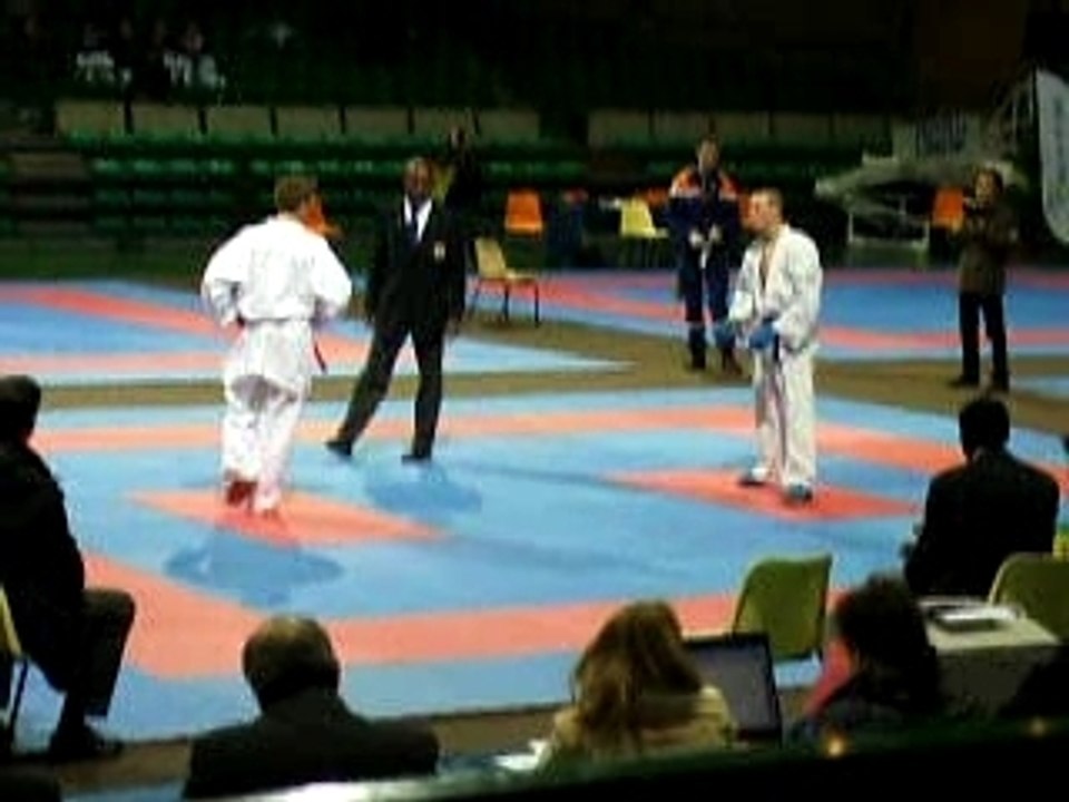 Coupe de france par equipe karaté. Finale Juniors.