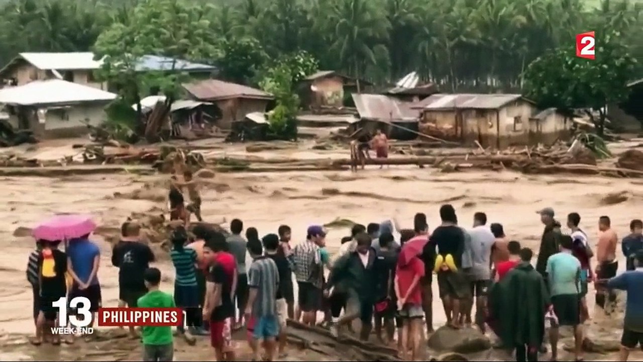 Aux Philippines, torrent de boue et sauvetages périlleux après le passage d'une violente tempête