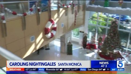 Nurses Sing Carols to Relax Patients at California Hospital