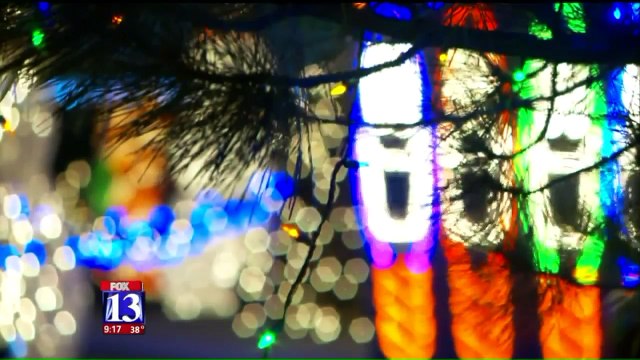 Utah Community Turns Neighborhood into `Christmas Street`