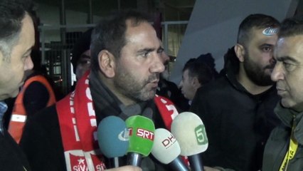 Otyakmaz: 'İlk yarıda arzu ettiğimiz puanları yakaladık'