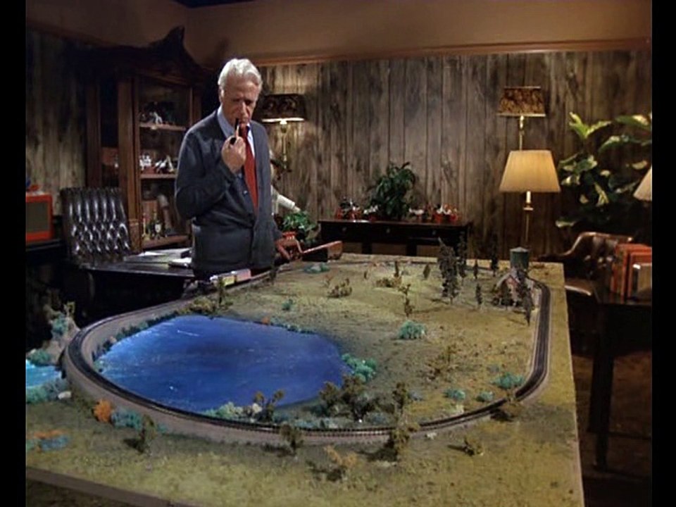 S02E22 - Puppen und Kanonen