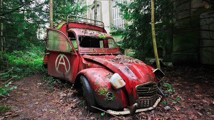 12 Most Incredible Abandoned Millionaires Mansions!