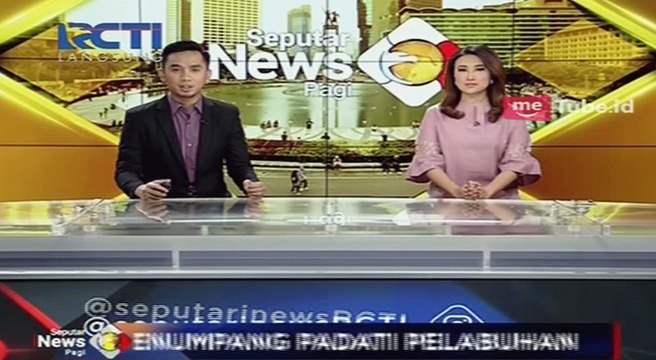 Ribuan Penumpang Padati Pelabuhan Merak Banten