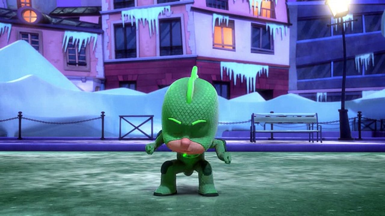 Pyjamasques Français - Le plan glacé de Gluglu ❄️ Compilation Noël ❄️ Dessin animé en francais