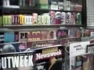 Tupac Angry at a New York Seller CZECH SUBTITLES