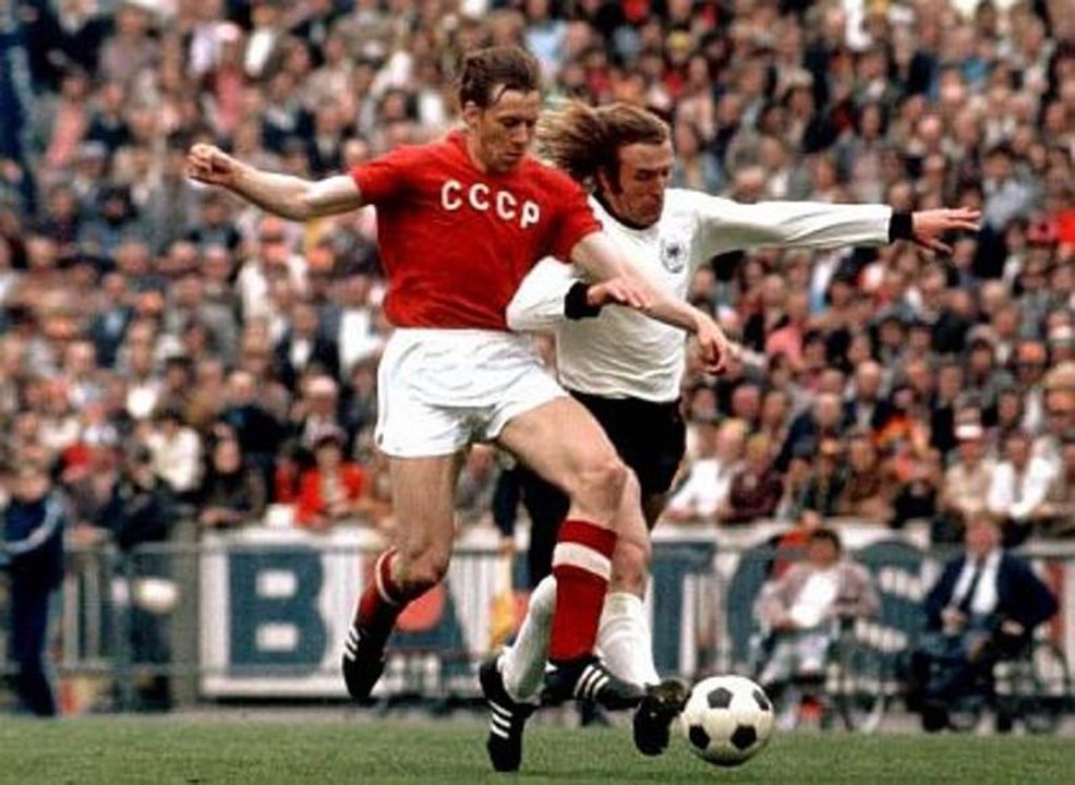 Günter Netzer vs USSR. 1972 Euros final. All touches & actions