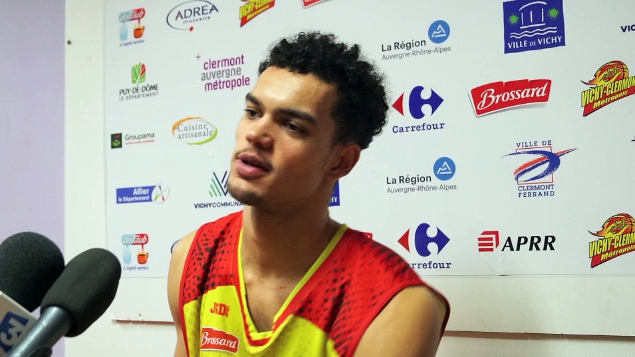 En conférence de Presse : J.A.VCM / Blois (23/12/2017)