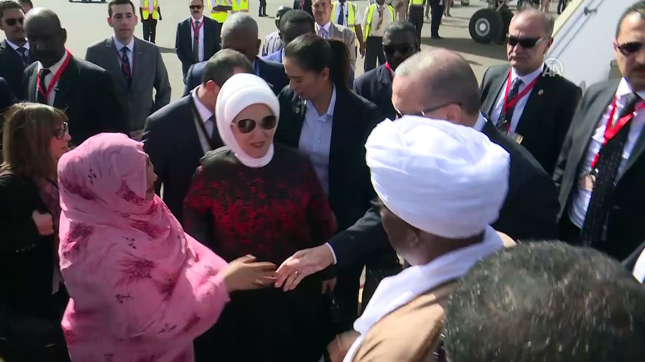 Cumhurbaşkanı Erdoğan'a Sudan'da coşkulu karşılama - HARTUM