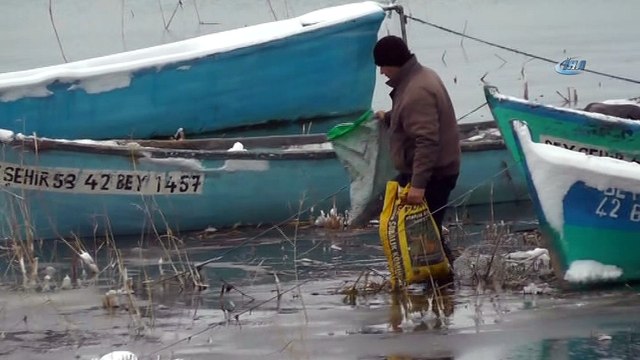 Beyşehir Gölü’nde avlanmaya kar molası