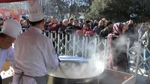 Gaziosmanpaşa Karalahana ve Mısır Ekmeği Festivaline Yoğun İlgi