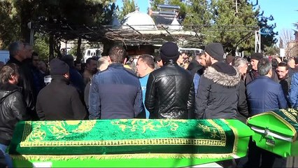 Uşak’ta yaşanan aile faciasında ölenler defnedildi