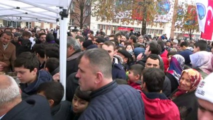 4 ton hamsi festivalde dağıtıldı