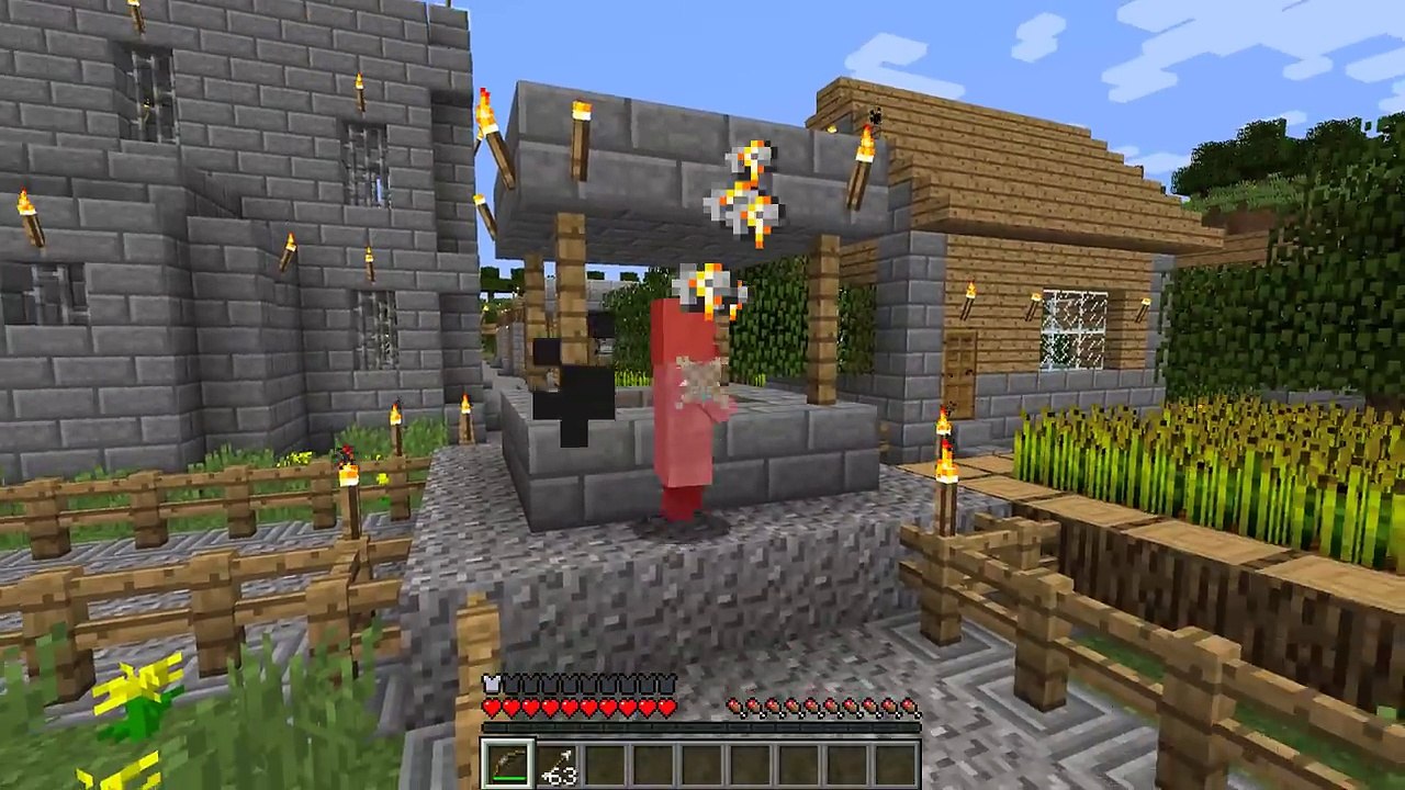 Minecraft LIFE OF A SKELETON MOD / FIGHT OFF VILLAGERS AS A SKELETON!! Minecraft