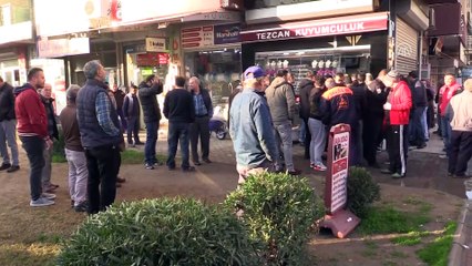 İzmir'de silahlı soygun girişimi: 1 yaralı