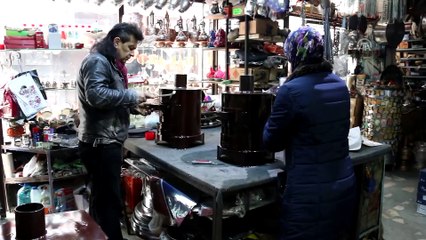 Mesleğine 'fındık kabuğu sobası'yla yeniden ısındı - BOLU