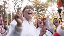 شاهد: طقوس الضحك الجماعي في اليابان