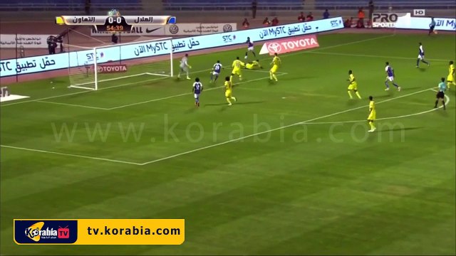 ياسر الشهراني يحرز في الحضري ويهدي الهلال فوزا على التعاون