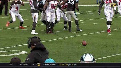 Wes Horton causes Jameis Winston sack and fumble, Panthers recover