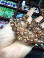 vòng tay thạch anh tóc may mắn cho tình yêu