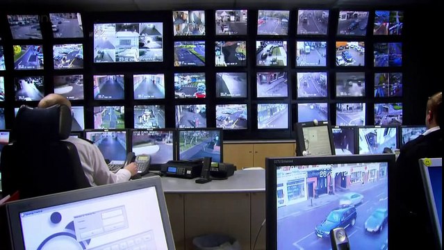 Traffic Cops : Bash Cash 4/6 Trojan armed stop LONDON