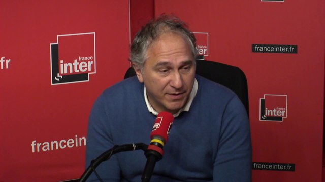 Franck Mathais au micro de Frédéric Métézeau