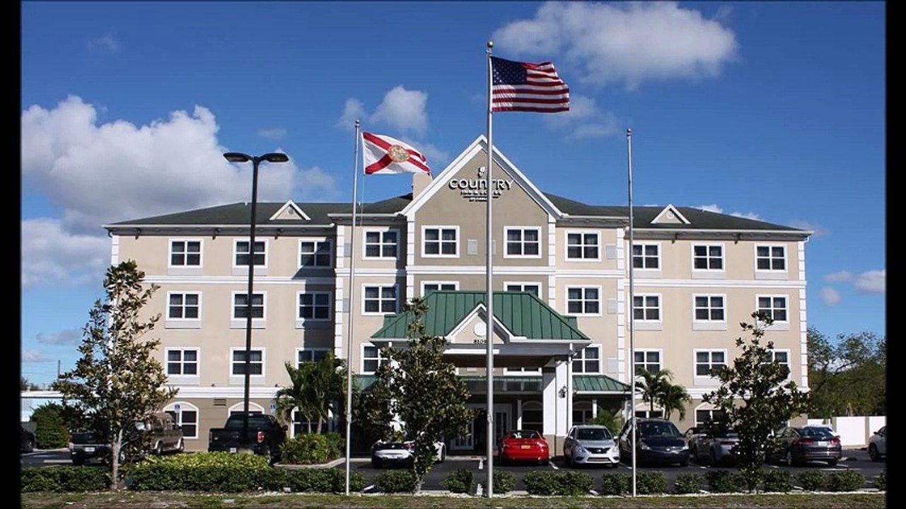 Country Inn & Suites Tampa Airport North