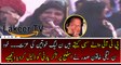 PMLN Female Member Badly Insults Nawaz Sharif on Stage