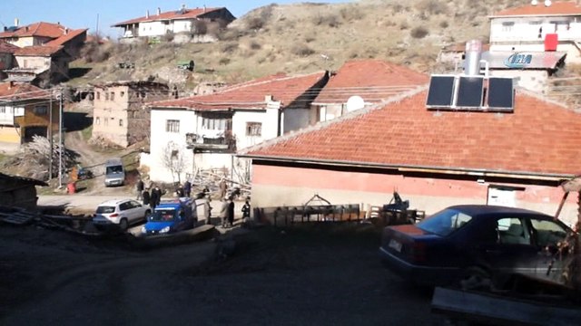 Yaşlı çift sobadan sızan gazdan zehirlenerek hayatını kaybetti