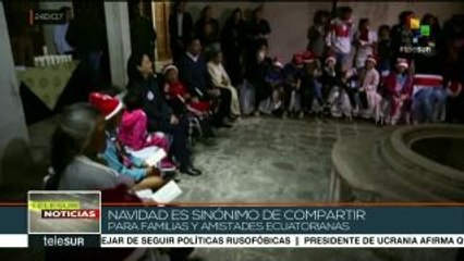 teleSUR Noticias: Venezuela: Miles de niños recibieron juguetes