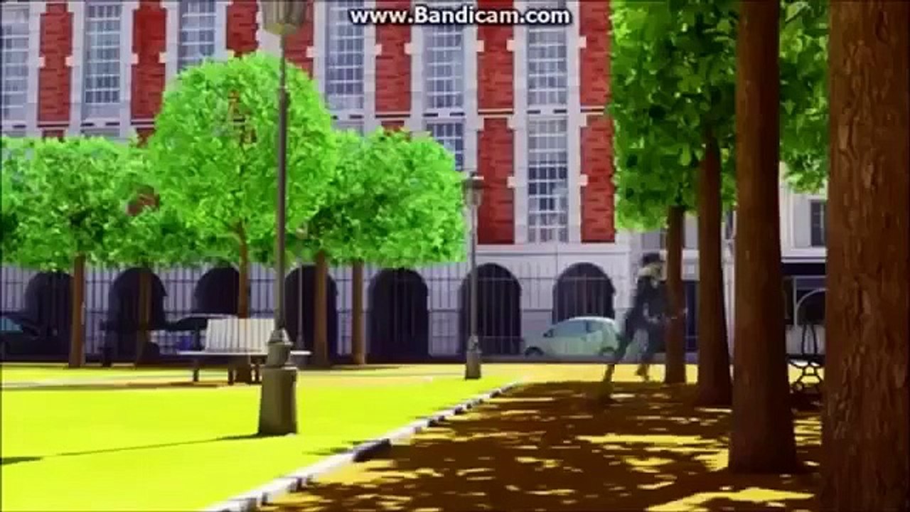 Miraculous Ladybug Crack 1