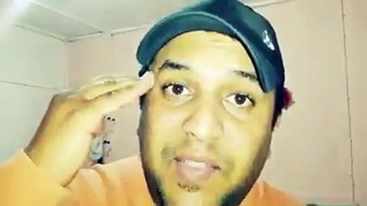 سويدي يقصف قناة بورTv لأنهم يريدون تحريف حديث الرسول صلى الله عليه وسلم