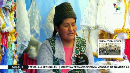 Bolivianos acostumbran cambiar las ropas del Niño Jesús