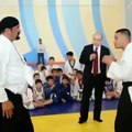 Steven Seagal Aikido self defense demonstration