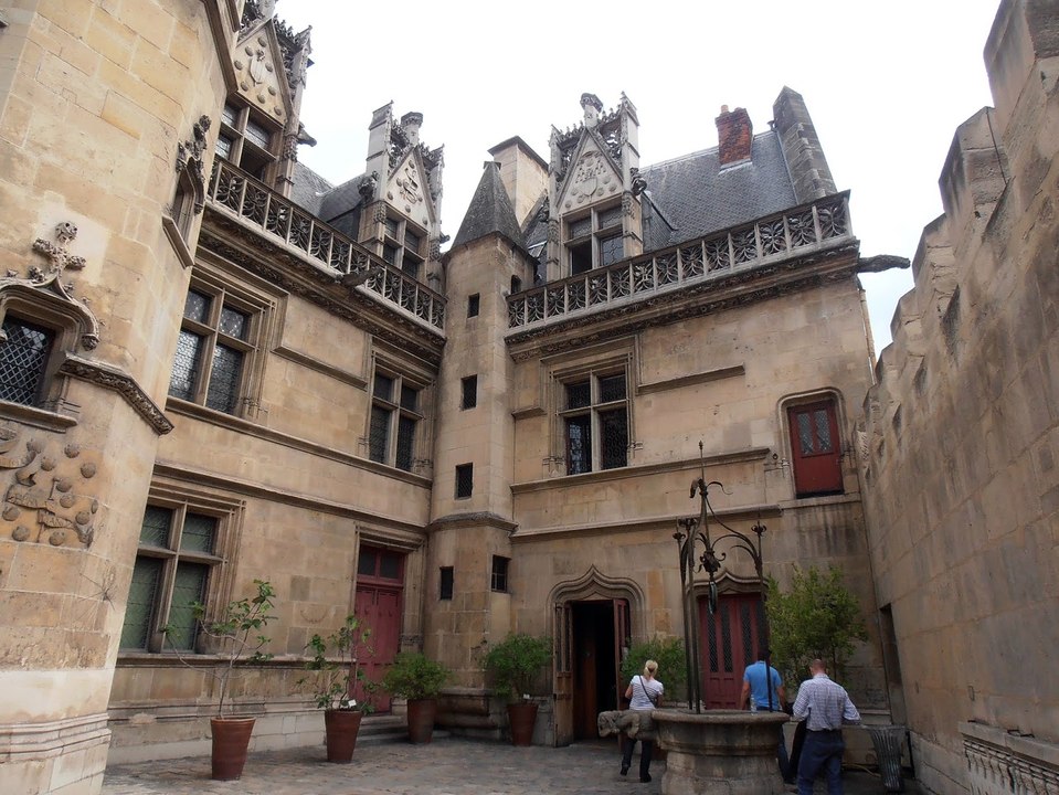 Visit Angles-sur-l'Anglin Day 1