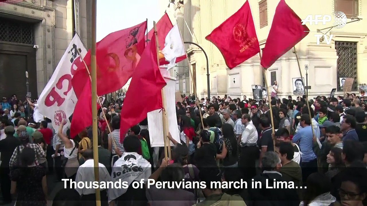 Thousands protest pardon of Peru's ailing ex-pr...