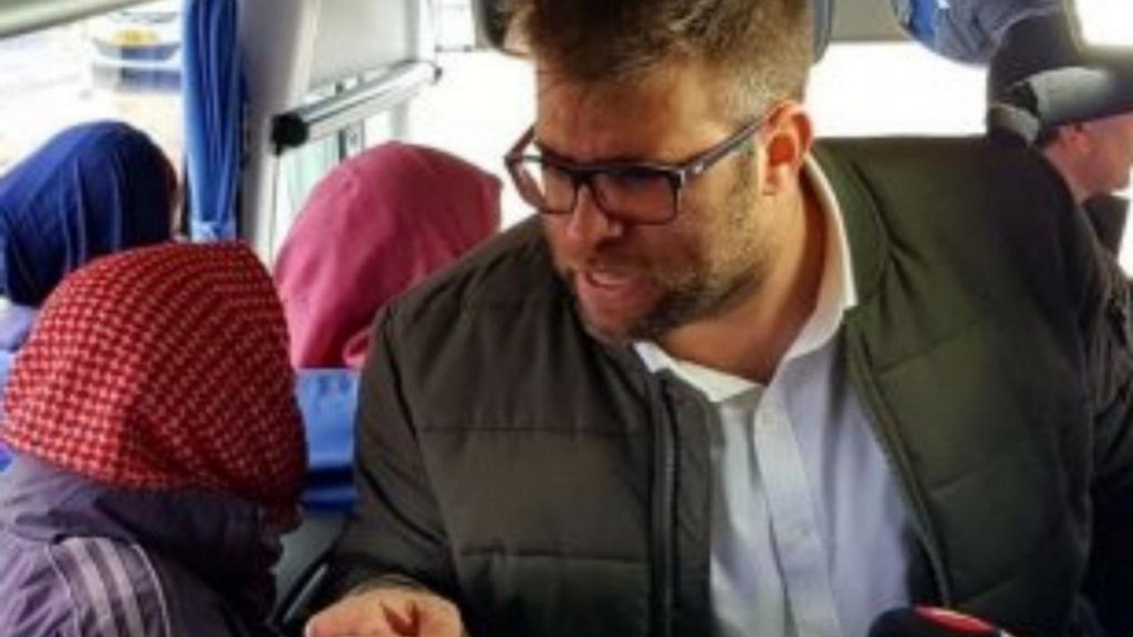 نائب إسرائيلي يصف المعتقلين الفلسطينيين بالحشرات والكلاب